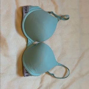 VS Pink Wear Everywhere Push-up Bra